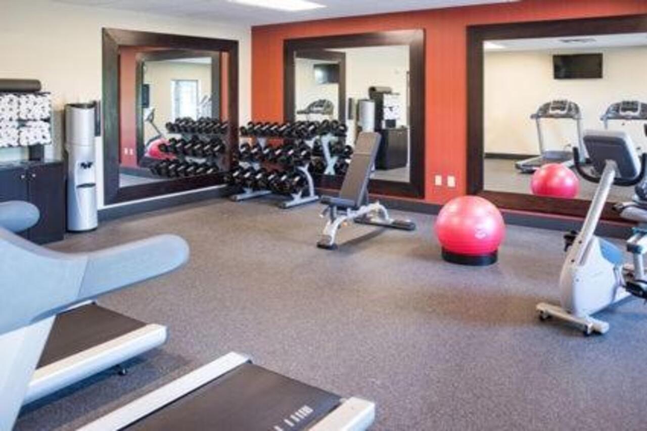 Hampton Inn And Suites At Wisconsin Dells Lake Delton Exteriör bild