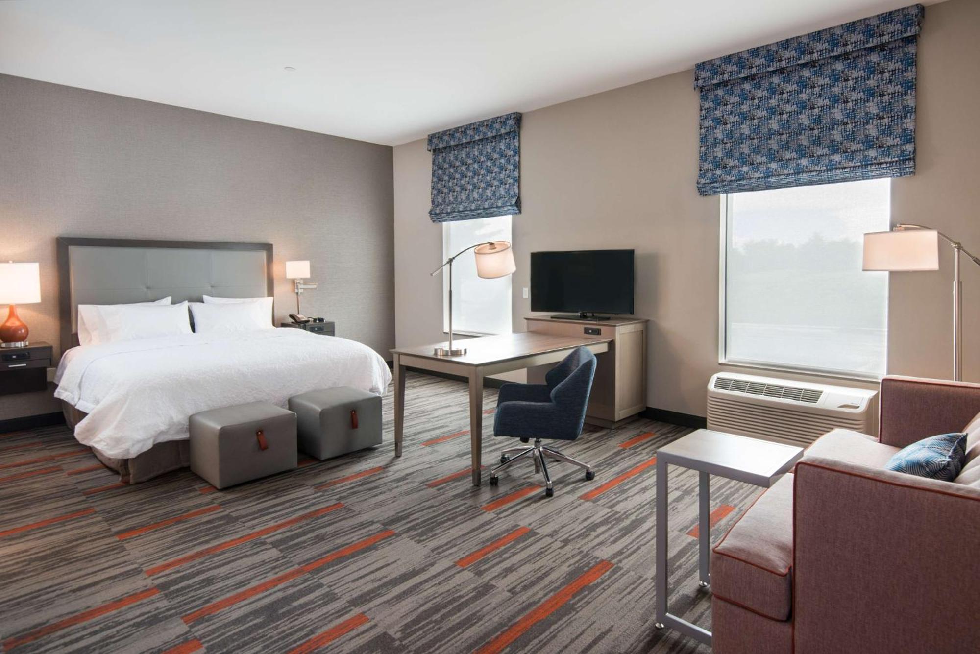 Hampton Inn And Suites At Wisconsin Dells Lake Delton Exteriör bild