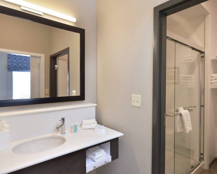 Hampton Inn And Suites At Wisconsin Dells Lake Delton Exteriör bild